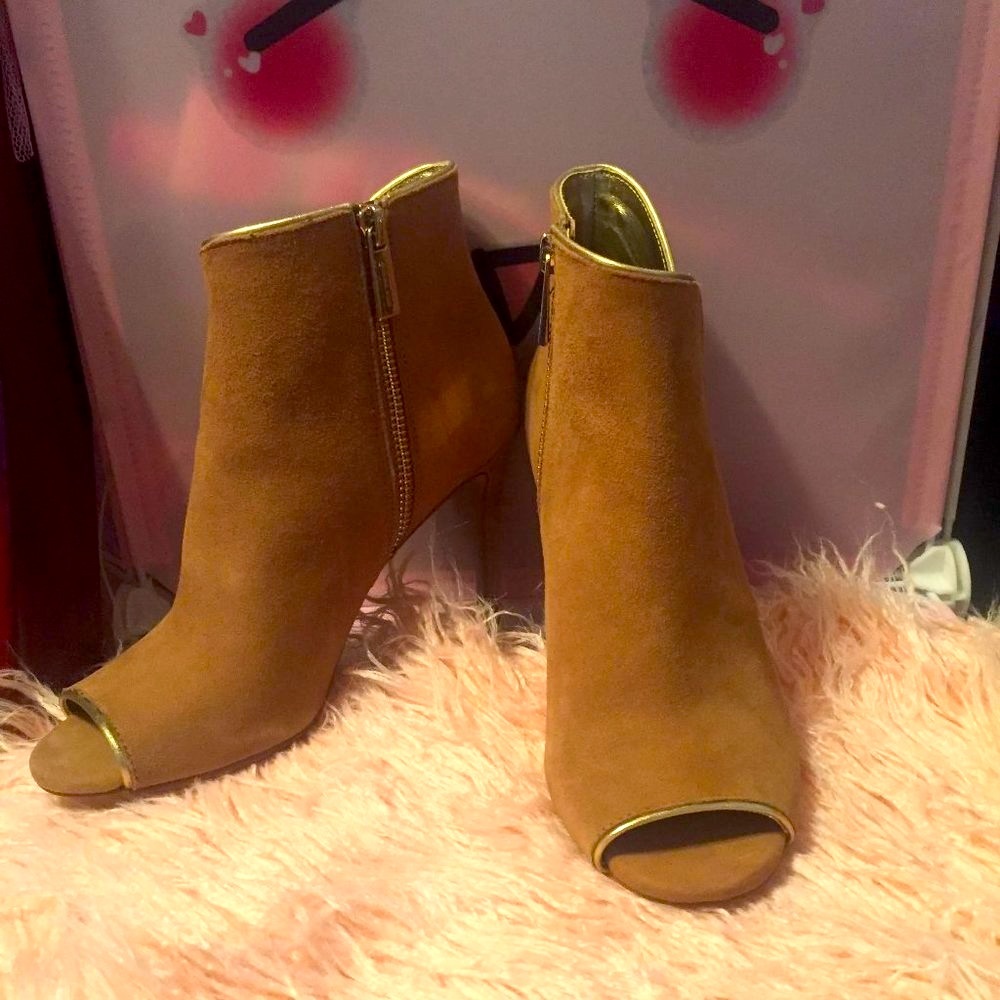 NWOT Michael Kors Suede Open-Toe Ankle Boot